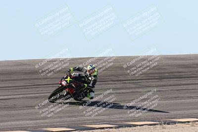 media/Jan-15-2026-Racers Edge (Thu) [[dfebeb70ab]]/3-B Group/Session 2 (Bowl Exit)/